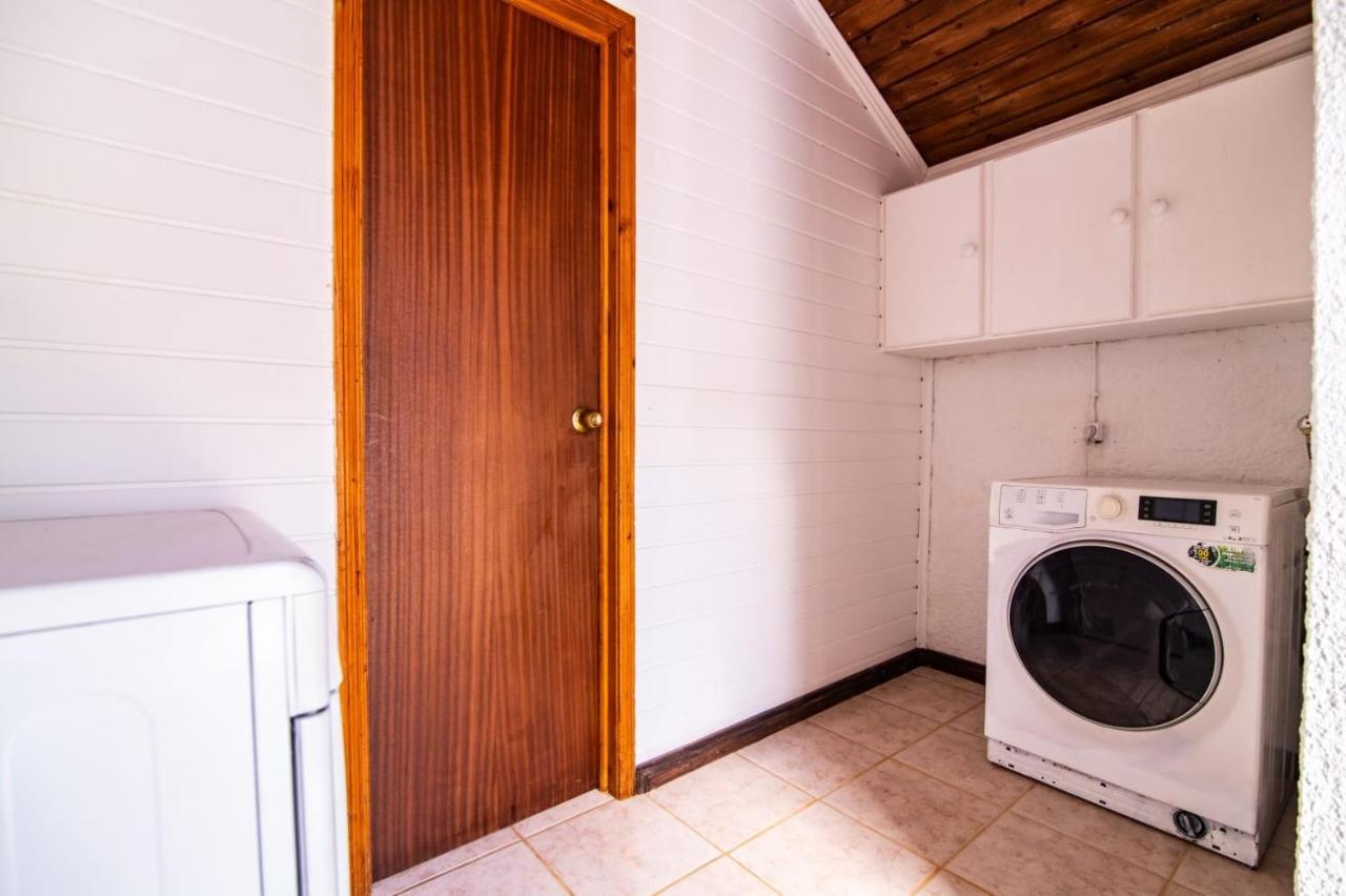 Casa Xadrez Villa Povoacao  Buitenkant foto